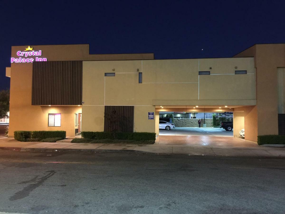 Crystal Palace Inn Maywood Экстерьер фото
